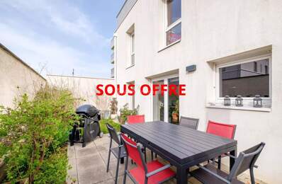 À vendre – Superbe duplex T5 de 104 m² avec terrasse et jardin – Villeurbanne — photo du bien