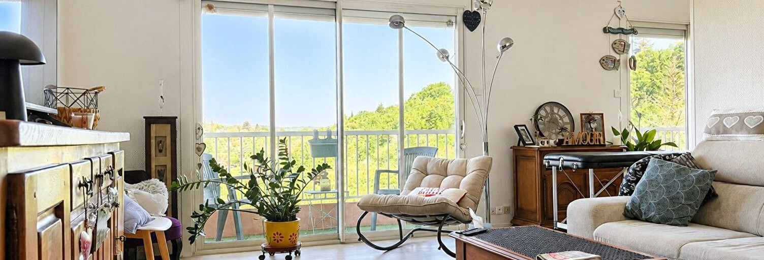 Appartement 4 Pièces 76 m² à vendre à Villefranche-de-Rouergue (12200)