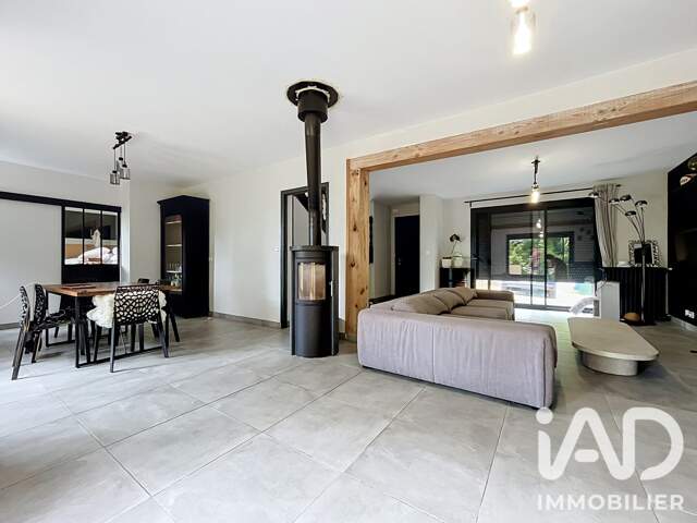 Vente Maison traditionnelle 6 pièces — photo du bien