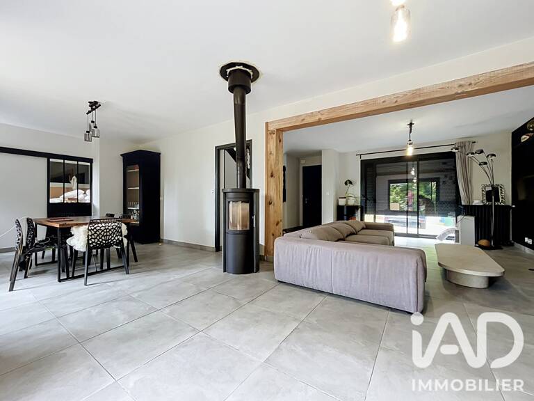 Vente Maison traditionnelle 6 pièces — photo 1