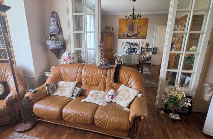 Vente Maison/villa 8 pièces — photo 5