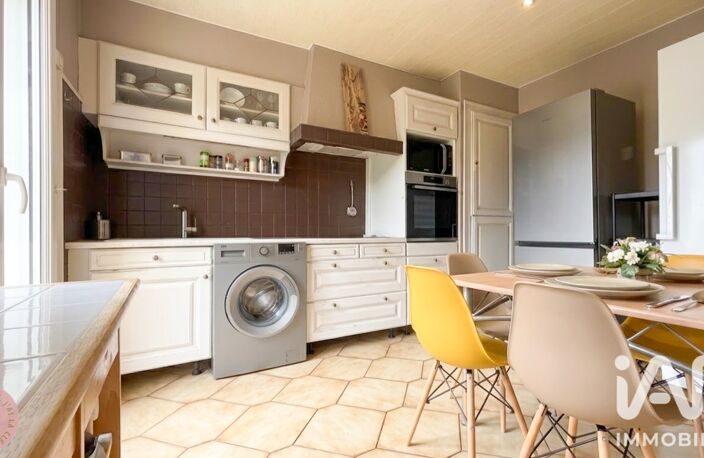 Vente Maison/villa 5 pièces — photo 3