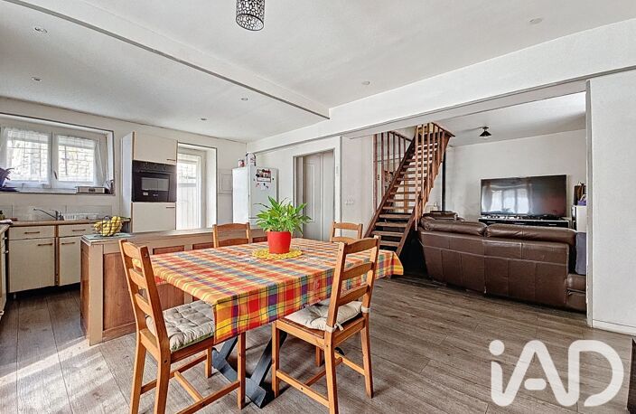 Vente Maison/villa 5 pièces — photo 3