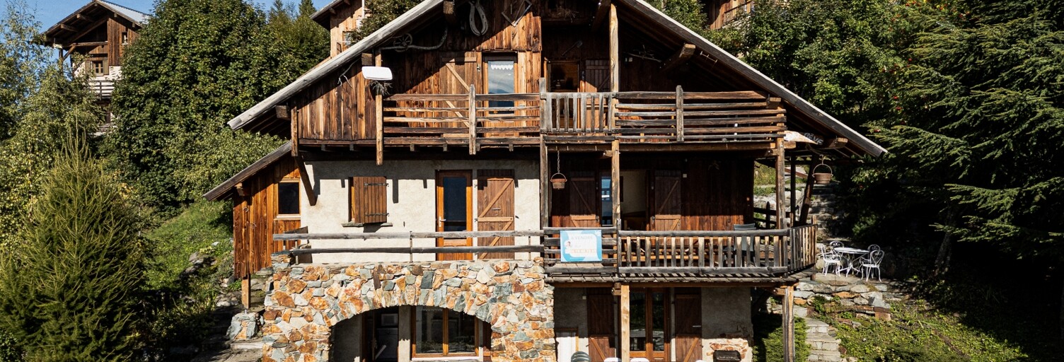 Divers 9 Pièces 163 m² à vendre à Villard-Reculas (38114)