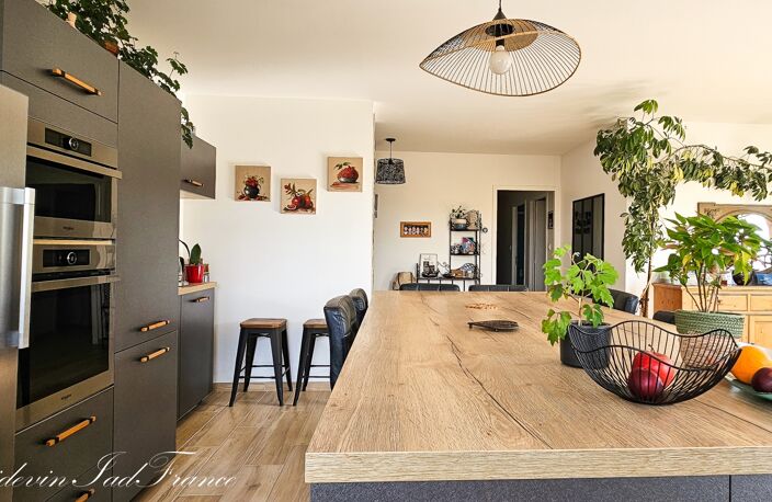 Vente Maison/villa 5 pièces — photo 2
