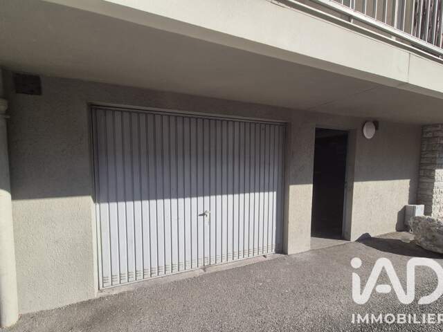 Vente Garage 18 m&sup2; — photo du bien