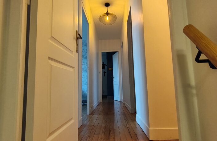 Vente Maison/villa 7 pièces — photo 5