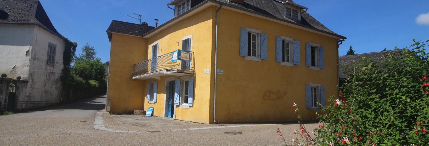 Maison 8 Pièces 217 m² à vendre à Orin (64400)