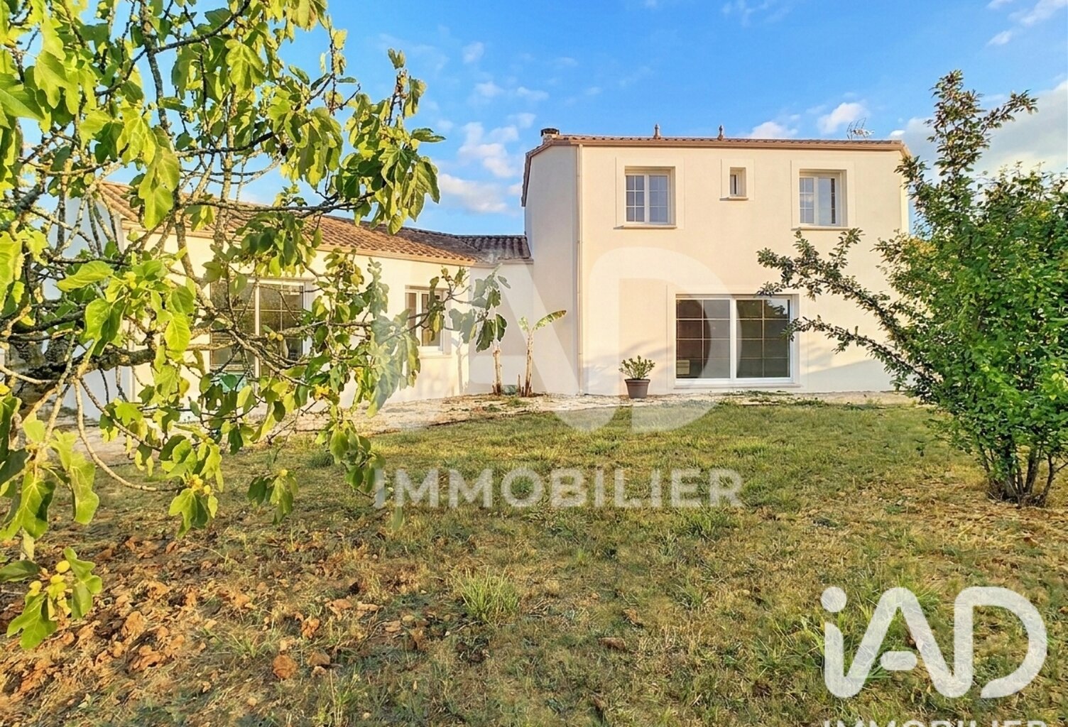 Vente Maison/villa 11 pièces — photo 1
