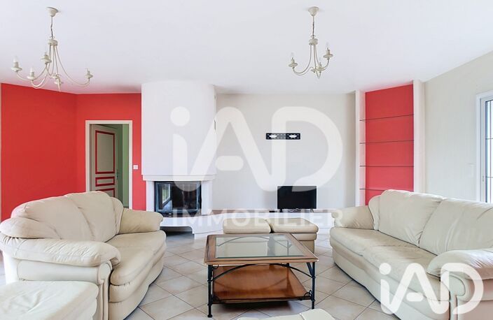 Vente Maison/villa 11 pièces — photo 2
