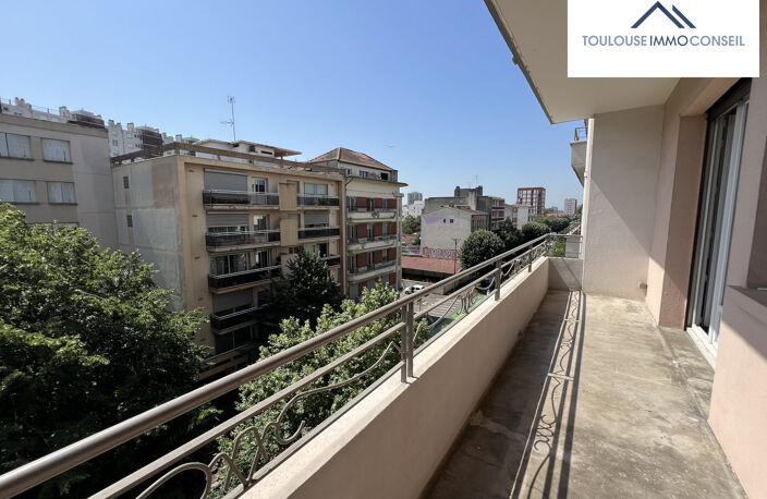 T4 avec deux balcons - Rénové — photo 2