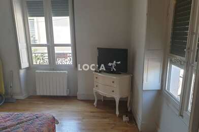 Appartement 3 pièces 900 €