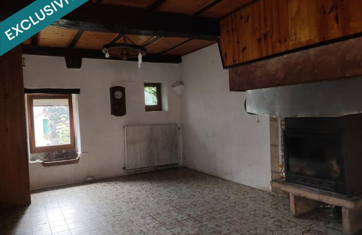 Maison en pierre de caractère à rénover  Centre-ville de DAMPARIS ( JURA ) — photo 3