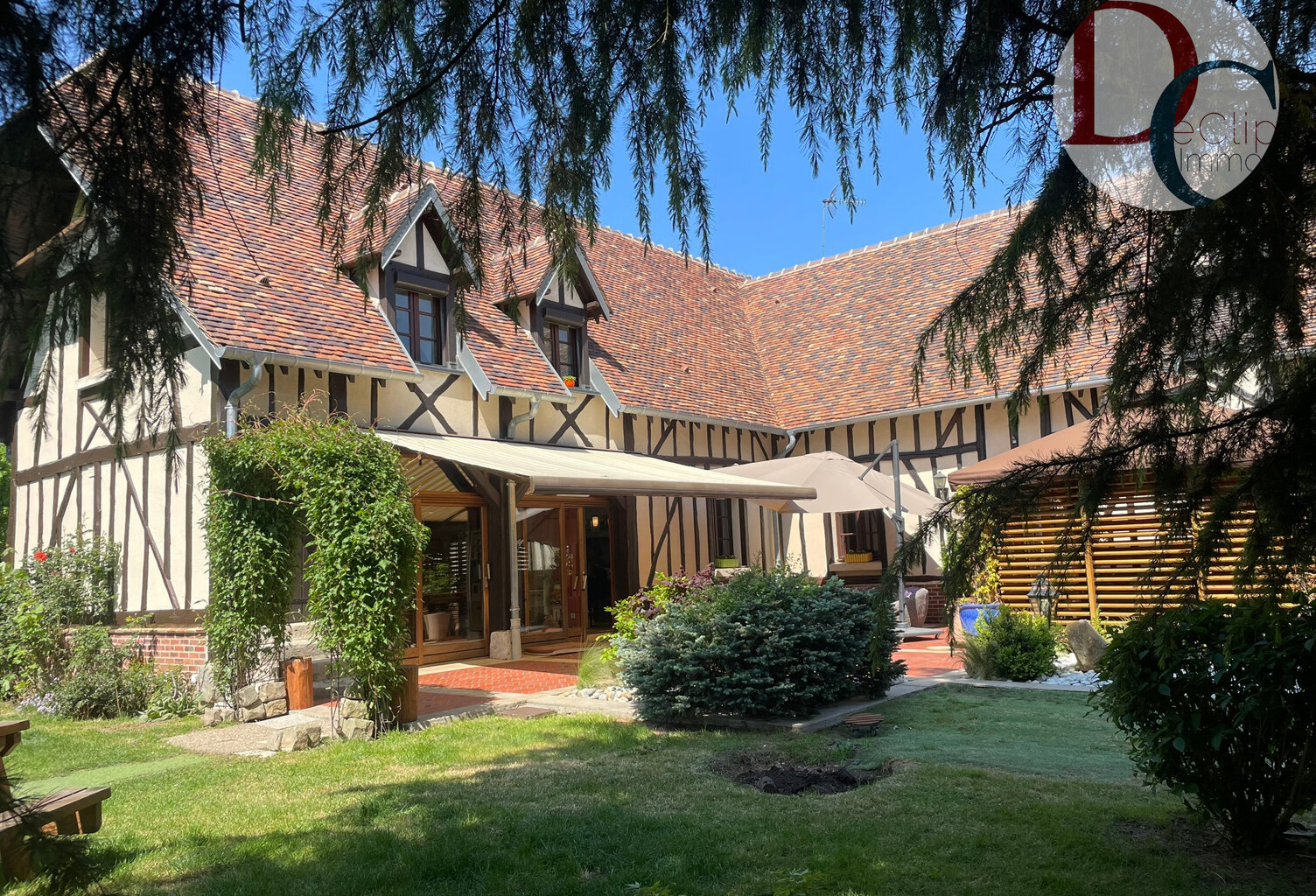 Propriété de charme avec habitation principale et possibilit — photo 1