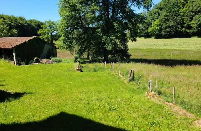 Ensemble immobilier en pierre sans voisins directs — photo 5