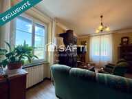 Maison familiale avec 8 300 m² de terrain et dépendance — photo 4