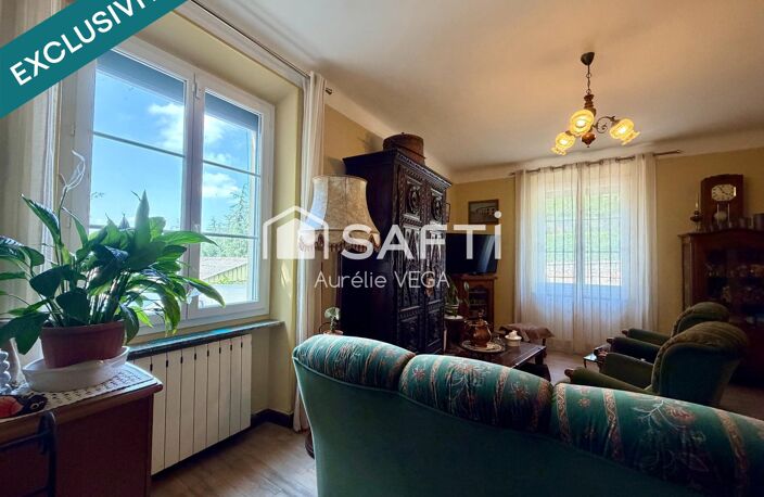 Maison familiale avec 8 300 m² de terrain et dépendance — photo 4