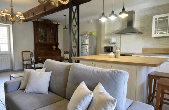 BELLE MAISON EN PIERRE RENOVEE AVEC DEPENDANCES — photo 5
