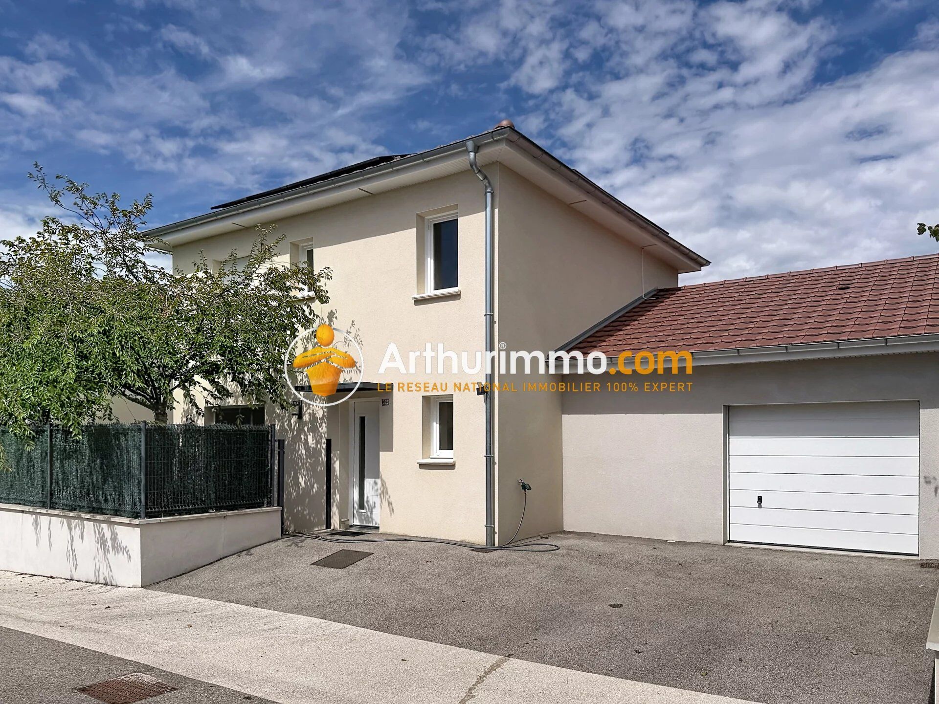 Maison 5 pièces 118 m² · à Bourgoin-Jallieu · 118 m² · 399 000 €