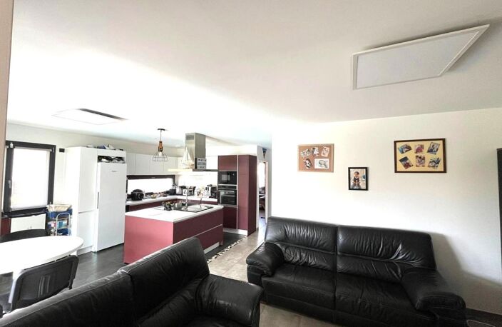 Un véritable cocon où chaque espace a été pensé pour conjuguer confort, modernité et douceur de vivre. — photo 3