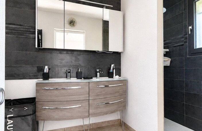 Un véritable cocon où chaque espace a été pensé pour conjuguer confort, modernité et douceur de vivre. — photo 5