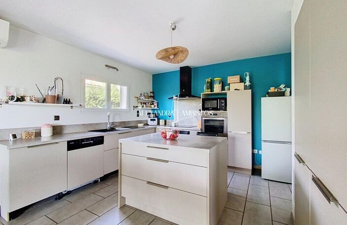 Maison familiale - 5 pièces - 152m² — photo 3