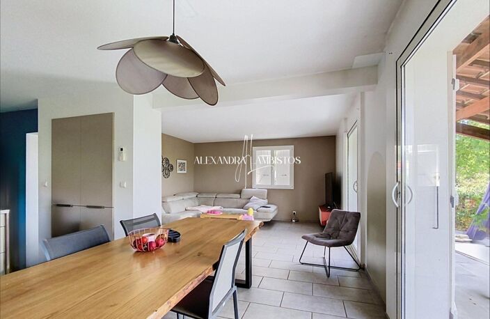 Maison familiale - 5 pièces - 152m² — photo 4