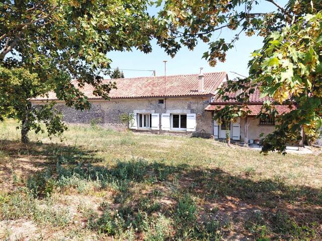 Ancien corps de ferme isolé — photo du bien