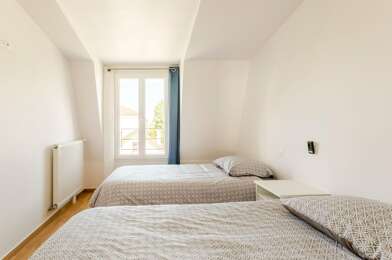 Appartement 4 pièces 700 €