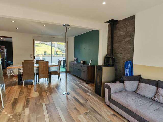 Maison Individuelle Rénovée  3/4 Chambres, Garage & Dépendance  Saint-Léonard — photo du bien