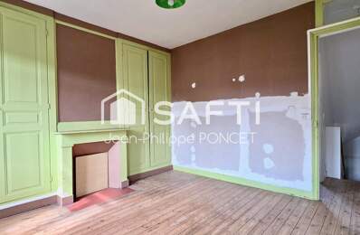 Maison beau potentiel proche du centre ville avec jardin — photo du bien