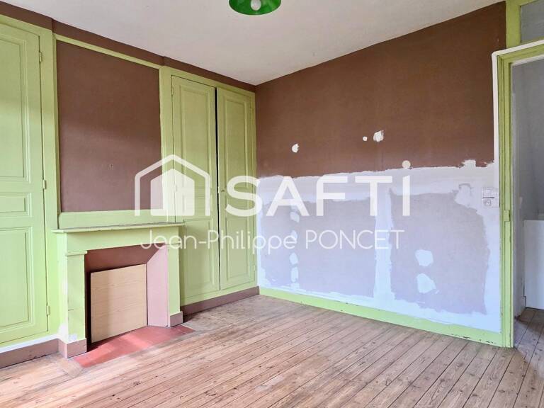 Maison beau potentiel proche du centre ville avec jardin — photo 1