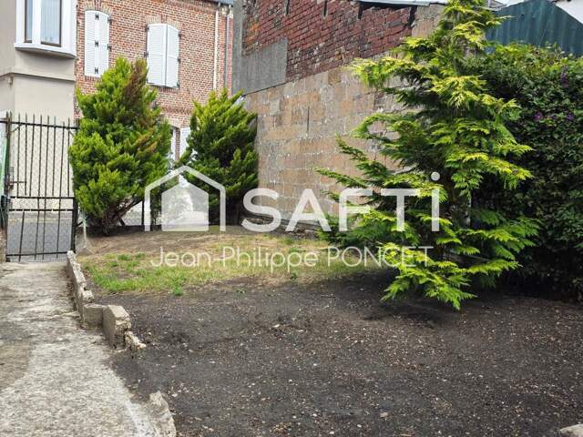 Maison beau potentiel proche du centre ville avec jardin — photo du bien