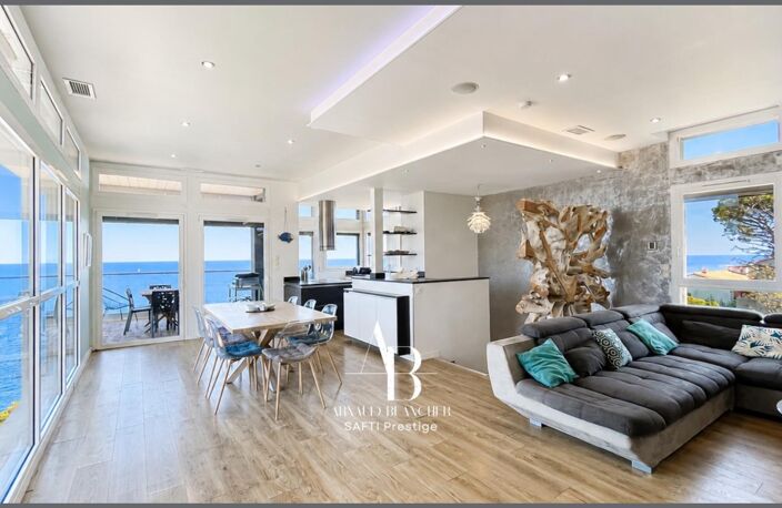 Villa d'architecte avec piscine intérieure chauffée  Vue panoramique exceptionnelle sur la Méditerranée — photo 3
