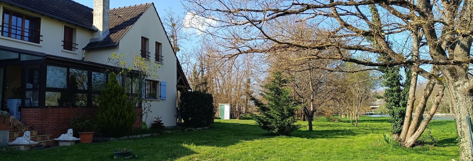 Maison 7 Pièces 226 m² à vendre à Léré (18240)