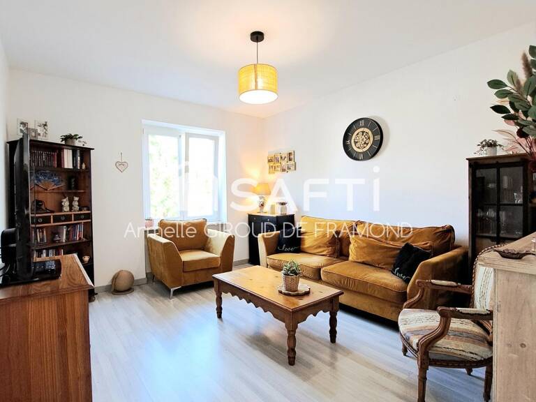 Idéal investisseur! À Mulhouse, quartier Bel Air proche toute commodité, appartement loué 54 m2 avec place de stationnement et cave. — photo 1