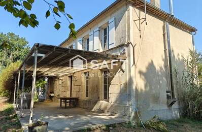 Ensemble immobilier avec deux maisons et terrain — photo du bien