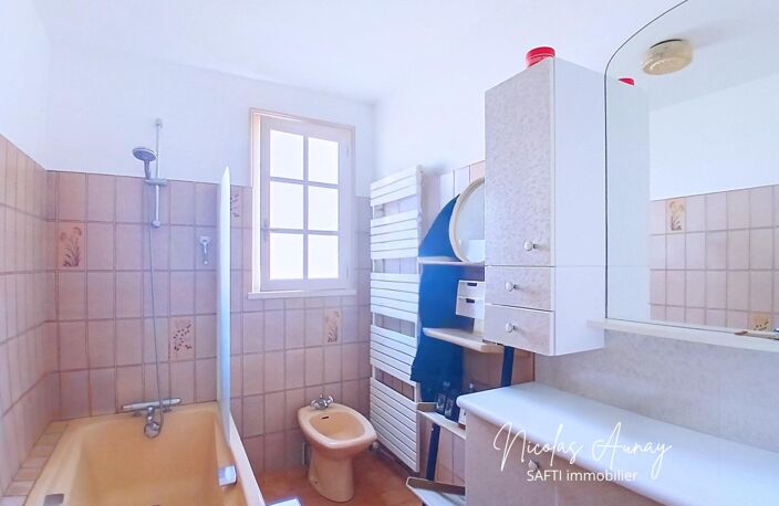 ? Maison familiale de charme avec grand terrain constructible — photo 4