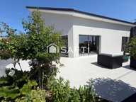 Une maison pensée pour vivre confortablement au quotidien, — photo 2