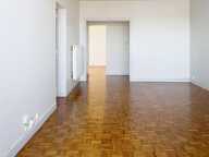 APPARTEMENT COGNAC GARAGE FERME, PLACE DE PARKING, CAVE A PROXIMITE DU CENTRE VILLE — photo 4