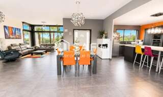 Maison 8 Pièces 193 m² à vendre à La Roche-sur-Yon (85000)