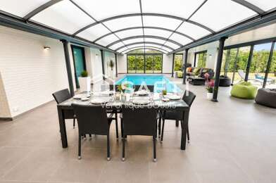 Maison 8 pièces 742000 €