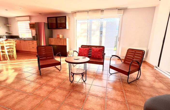 Pavillon env 160m2 5 chambres semi plain pied au calme — photo 4