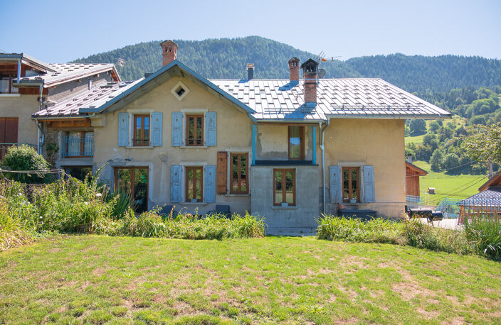 Maison de village entièrement rénovée avec appartement indépendant – Notre-Dame-du-Pré / La Plagne Paradiski — photo 2