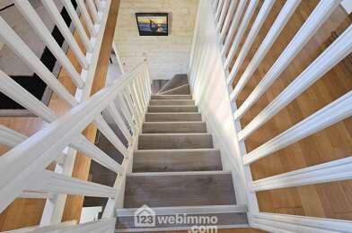 Maison 6 pièces 480800 €