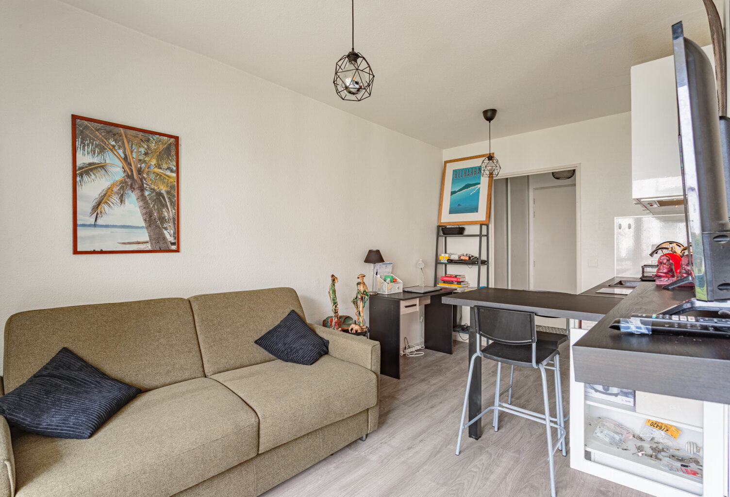 Beyris, T1 bis avec balcon et stationnement — photo 1