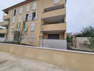 L’ARBRESLE — MAGNIFIQUE T5 EN DUPLEX  AVEC TERRASSE PLEIN SUD  — photo 2