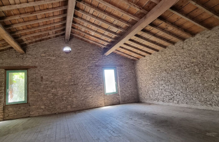À Bram (11), maison en pierres apparentes à aménager sur un — photo 5