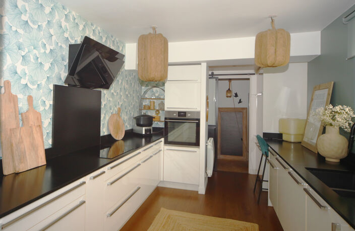 Muret, maison de ville entièrement restaurée, 212 m2 sur 2 n — photo 5