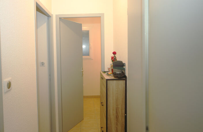 Miremont, T2 avec balcon et parking, dans petite résidence s — photo 4